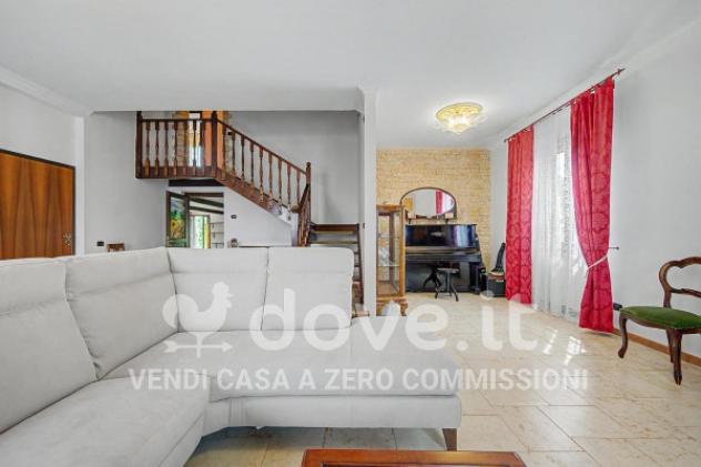 Villa di 287 m² con più di 5 locali e box auto doppio in vendita a Settala - Foto 4