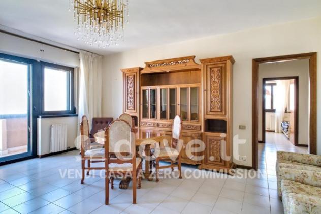 Appartamento di 148 m² con 5 locali e posto auto in vendita a Taranto - Foto 8