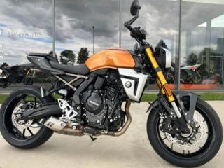 SUZUKI GSX-8T Abs rif. 22904980