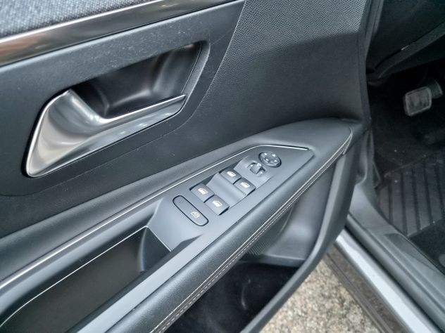 Peugeot 3008 Bluehdi GT-Line Auto - Tagliandi Regolare - Per Neopatentati! - Foto 7