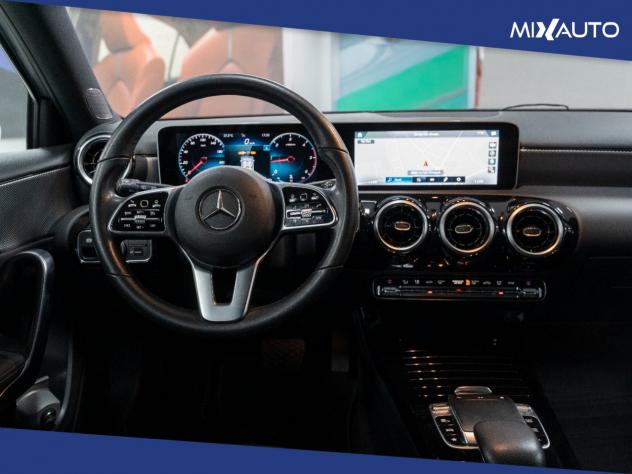 Mercedes A 200 D Sport 8G-DCT - Foto 11