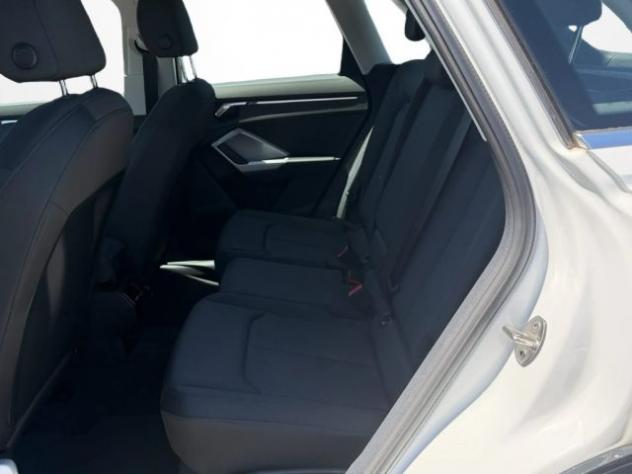 AUDI Q3 35 TDI S tronic Business Advanced rif. 24006878 - Foto 9