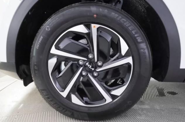 KIA Sportage 1.6 TGDi HEV AT rif. 22969248 - Foto 10