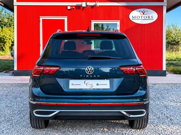 Volkswagen Tiguan 2.0 TDI 150 CV SCR DSG Elegance Sport - Foto 8
