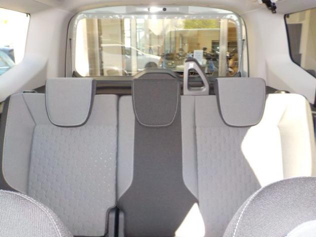 FORD Tourneo Courier 1.0 EcoBoost 125 CV Titanium rif. 24089347 - Foto 8