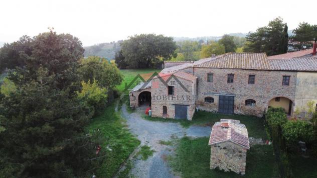 Colonica in vendita a Pomarance 430 mq Rif: 1110293