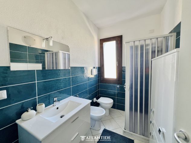 APPARTAMENTO MODERNO CON GARAGE PRIVATO IN CENTRO A VALLEDORIA - Foto 9