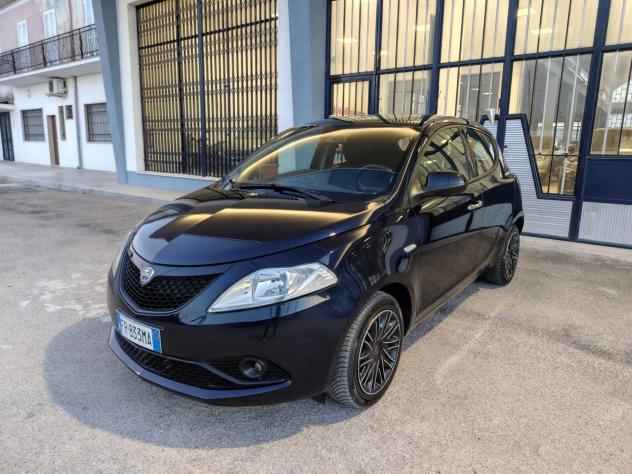 Lancia Ypsilon 1.3 MJT 16V 95 CV 5 porte S&S Platinum - Foto 3