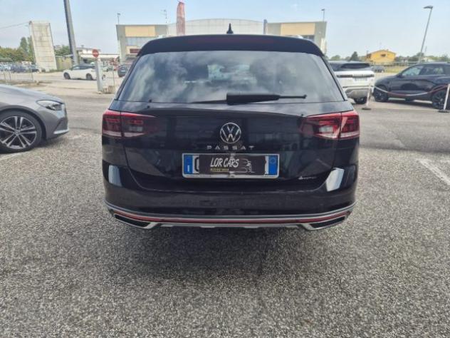 VOLKSWAGEN Passat Variant 2.0 TDI SCR 200 CV 4MOTION DSG Executive rif. 24195021 - Foto 5