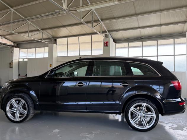 Audi Q7 3.0 V6TDI 245 CV 7POSTI PACK V12 - Foto 8