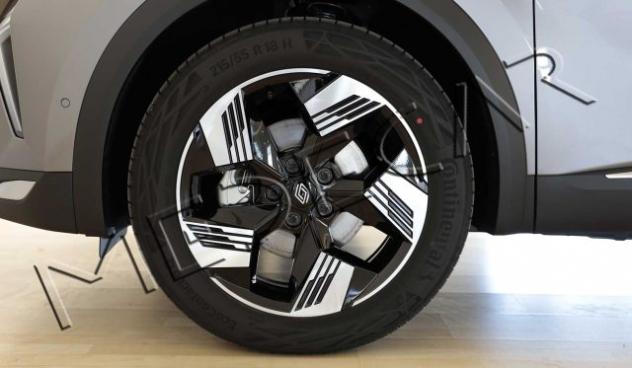 RENAULT Symbioz Full Hybrid E-Tech 160 CV Techno rif. 24144971 - Foto 5