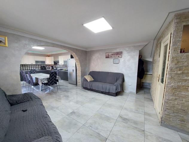 Casa Indipendente - Mosciano Sant'Angelo . Rif.: Cod. rif A039VRG - Foto 3
