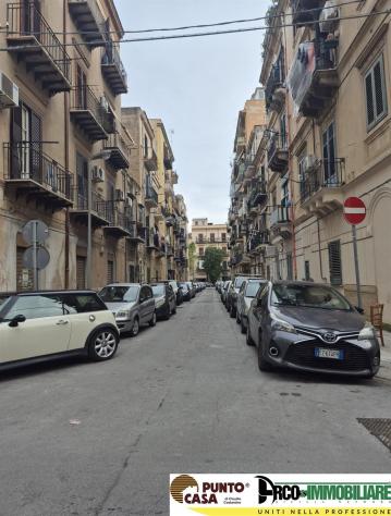 vendita 80 mq da ristrutturare – Via Vito La Mantia, Palermo - Foto 9