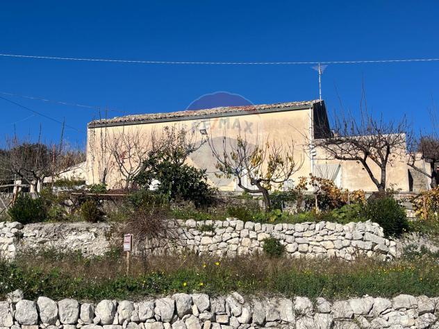 Casa Indipendente in vendita a Ragusa, San Giacomo