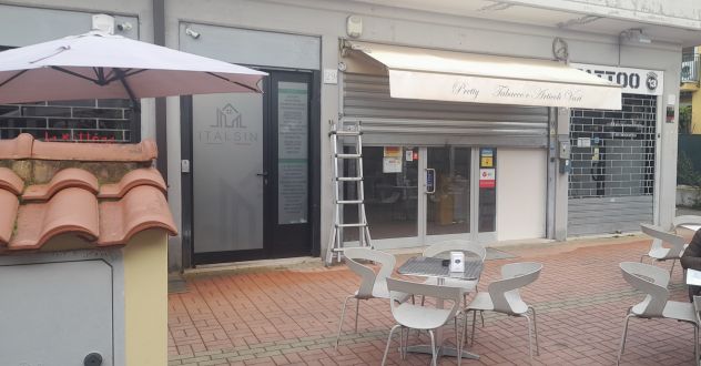 infernetto negozio 45 mq