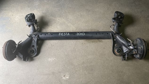 Ponte posteriore Ford Fiesta 1.2 del 2010