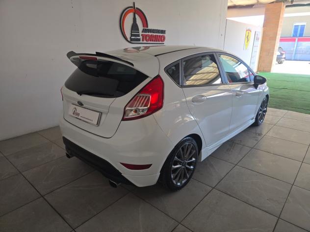 Ford Fiesta 1.5 TDCi 75CV 3 porte Black & White Edition - Foto 5