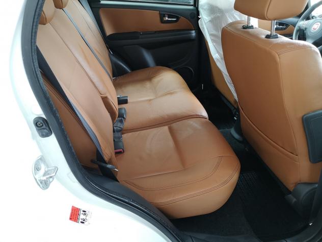 Fiat Sedici 2.0 MJT 16V DPF 4x4 Experience - Foto 10