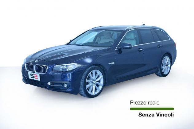 BMW Serie 5 520d Touring Aut. Cerchi in lega a V styling 331 da 19"/Interni in pelle Beige/Fari allo Xeno/Telecamera posteriore/Keyless system