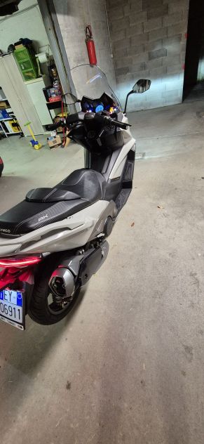Kymco Ak 550 - Foto 9
