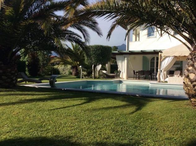 Villetta bifamiliare in affitto a Forte dei Marmi 237 mq Rif: 1031576 - Foto 2