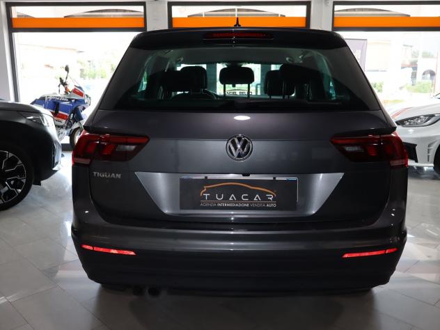 Volkswagen Tiguan Elegance 2.0 TDI #11682 - Foto 3