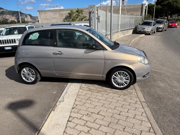Lancia Ypsilon 1.2 Argento - Foto 5