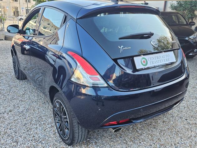 Lancia Ypsilon 1.0 FireFly 5 porte S&S Hybrid Ecochic Gold - Foto 4
