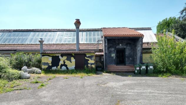 Industriale/Artigianale in vendita a Lucca