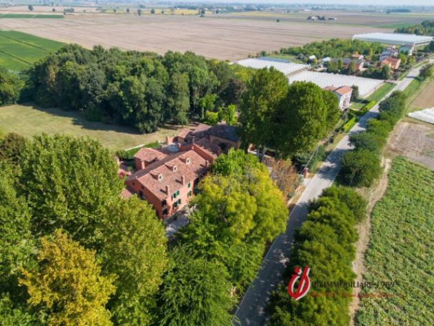 Villa di 900 m² con più di 5 locali in vendita a San Bellino - Foto 10