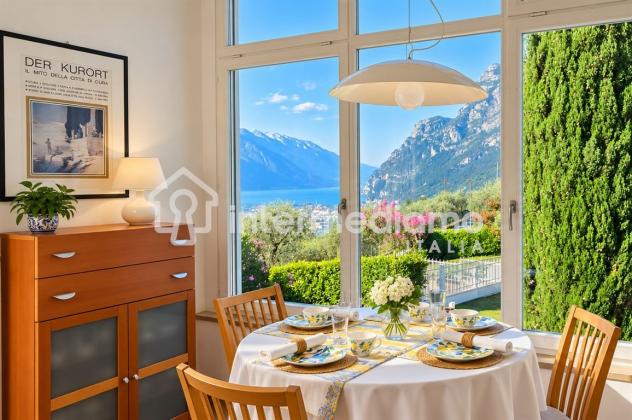 UNA FINESTRA SUL GARDA, IMMERSA NEL VERDE - Foto 4
