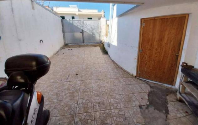 Immobile in asta di 160 m² con più di 5 locali e box auto in vendita a Ugento - Foto 2