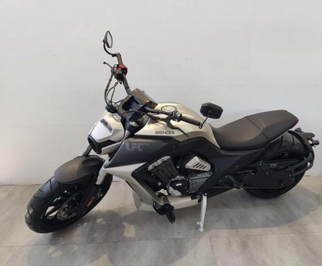 BENDA MOTORCYCLES LFC 700 E5+ - Foto 2