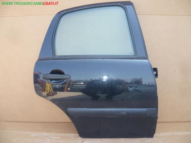 PORTA POST.D. NERO MET CON ALZ E SERR  Carrozzeria  Lamierati esterni  Porte  Porta post. dx. CITROEN - C3 5 porte - 01-03-2002 - 01-09-2009