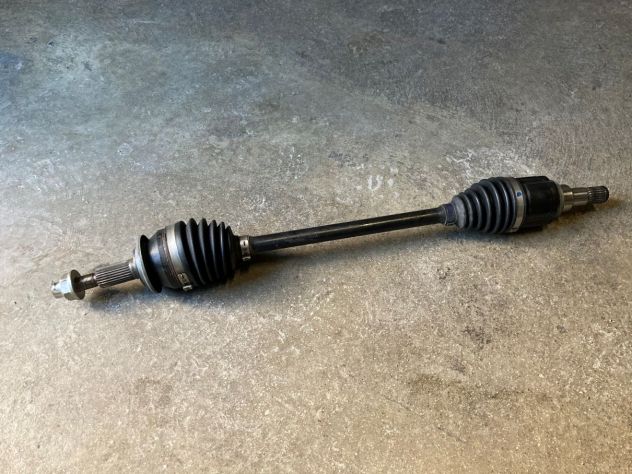 Semiasse anteriore SX Suzuki Swif Hybrid 4x4 del 2023 (4410253RA2000)