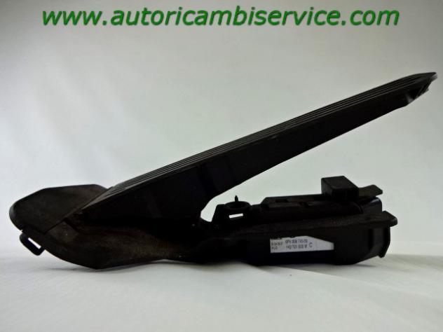 1K2721503M PEDALE ACCELLERATORE VOLKSWAGEN PASSAT 2.0 D RHD 103KW 6M 5P (2007) RICAMBIO USATO