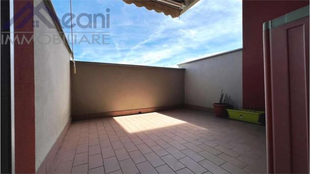 335 - VENDUTO AL TERZO APPUNTAMENTO! 3 LOCALI, TERRAZZO, CANTINA E BOX. - Foto 12
