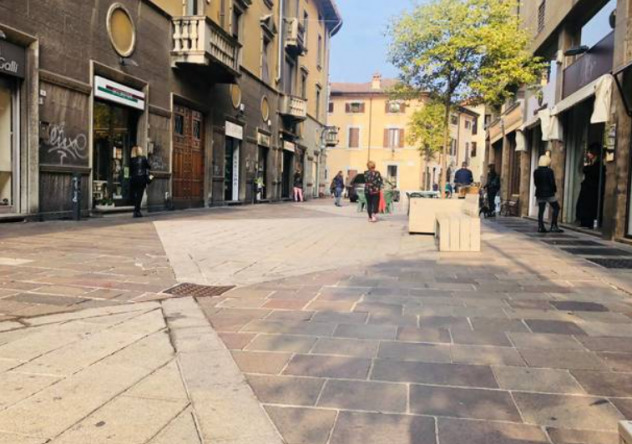Busto Arsizio bilocale 60mq 550euro tutto incluso - Foto 9