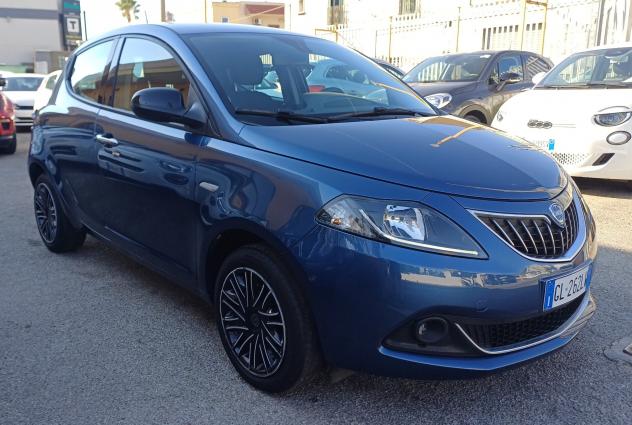 Lancia Ypsilon 1.0 FireFly 5 porte S&S Hybrid Gold - Foto 2