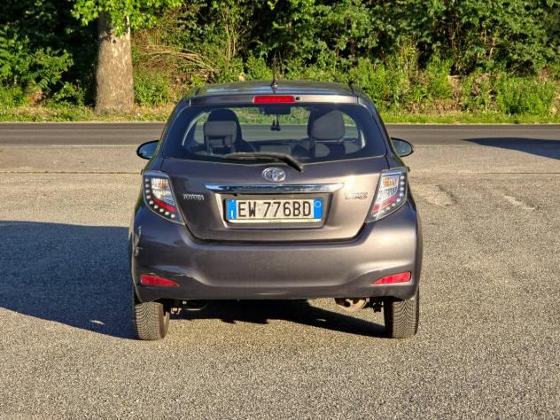 Toyota Yaris 1.0 5 porte Lounge CV-69 E5B Manuale NEO 2014 - Foto 5