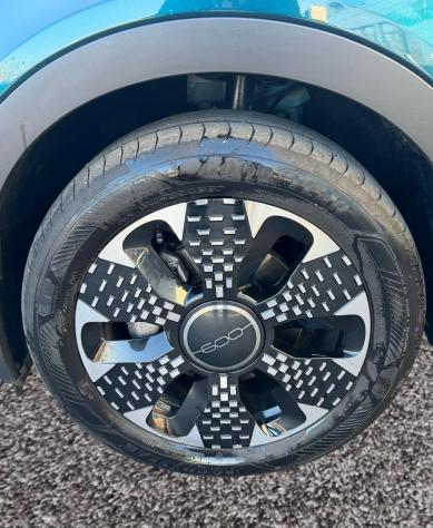 FIAT 600 1.2 Hybrid 110cv La Prima - Foto 6