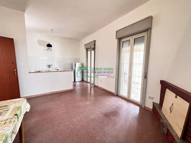 Rif:2718 - Villetta con Giardino di 550 mq e Mansarda – Ottimo Potenziale in Prima Periferia, Comiso - Foto 2