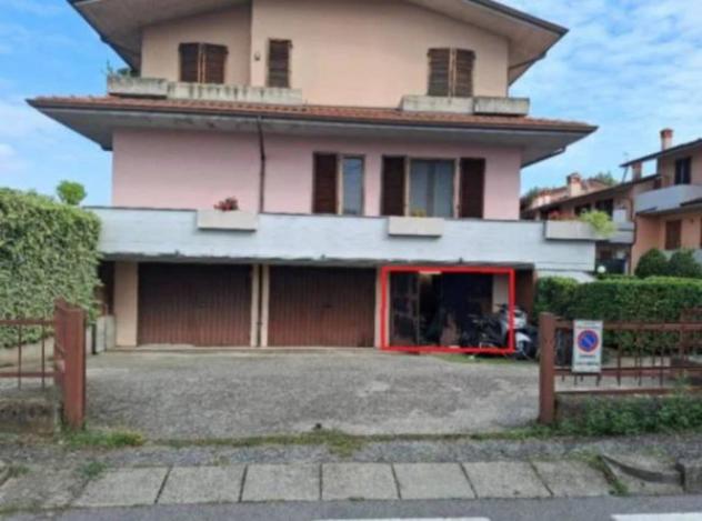 Immobile in asta di 90 m², box auto in vendita a Fornovo San Giovanni - Foto 3