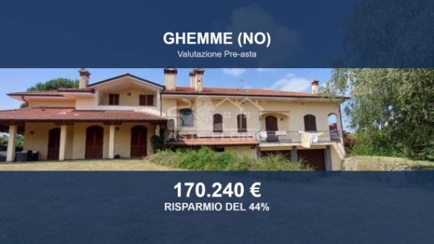 Immobile in asta di 289 m² con più di 5 locali e box auto in vendita a Ghemme