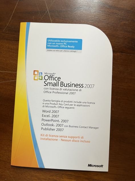 Microsoft Office Small Business 2007 With/Con Business Contact Manager