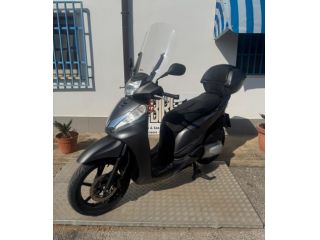 HONDA SH 300
