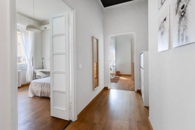 Appartamento di 12 m² con più di 5 locali in affitto a Milano - Foto 20