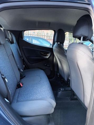 LANCIA Ypsilon 1000 HYBRID SILVER 70CV STEREO USB ITALIA rif. 23775581 - Foto 8