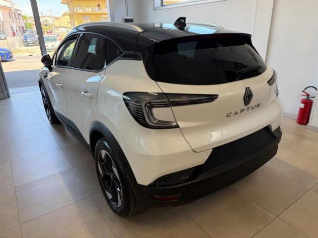 RENAULT Captur ECO-G 100 CV Techno rif. 23917779 - Foto 6