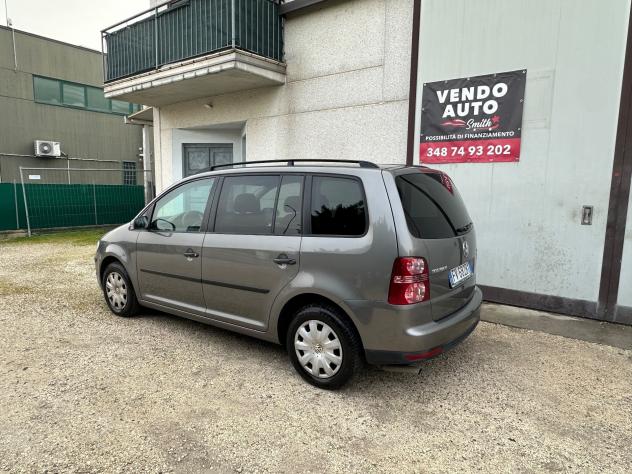 Volkswagen Touran 2.0 Trendline Ecofuel - Foto 5